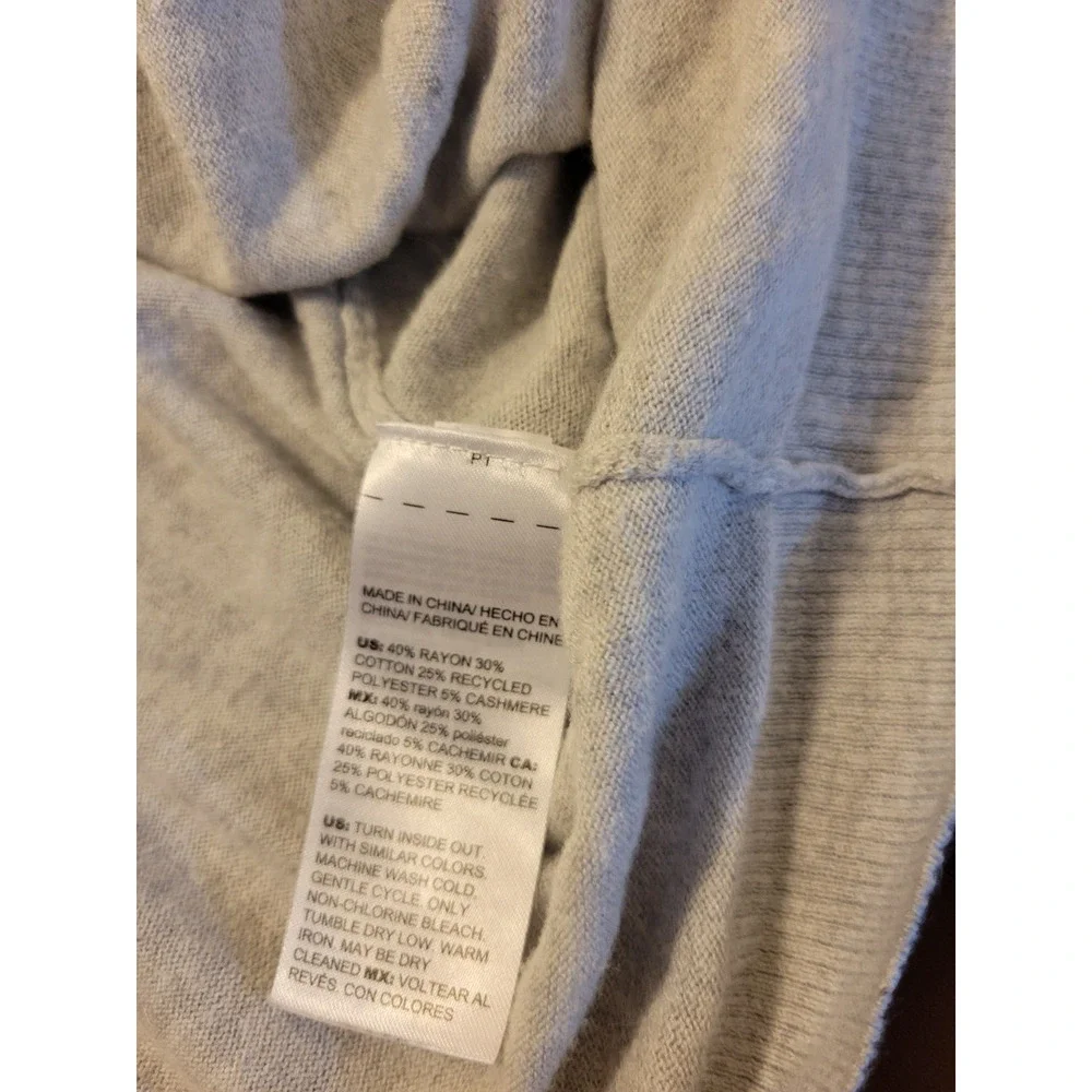 Chico's Gray Featherweight Knit Turtleneck Pullover Tunic Sweater Size 2 = Large